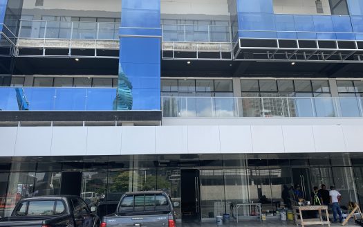 SUNSET STRIP | Vía Israel | Locales desde 43 m2